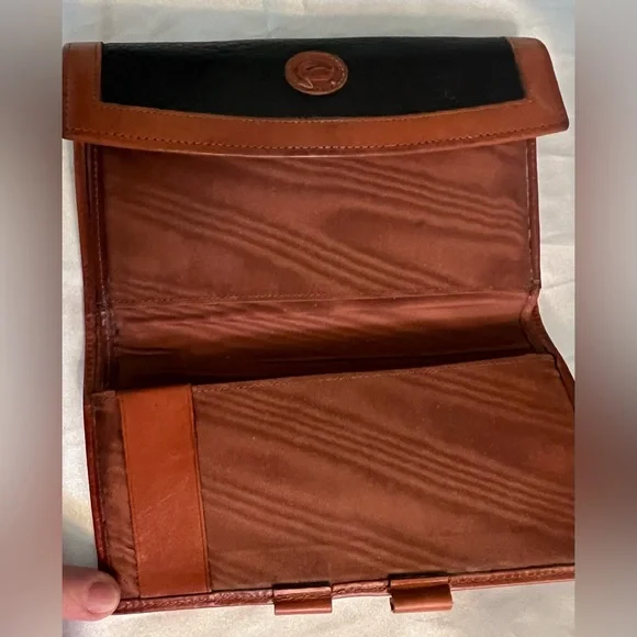 Dooney & Bourke Black and Brown Women’s Wallet - Picture 4 of 12